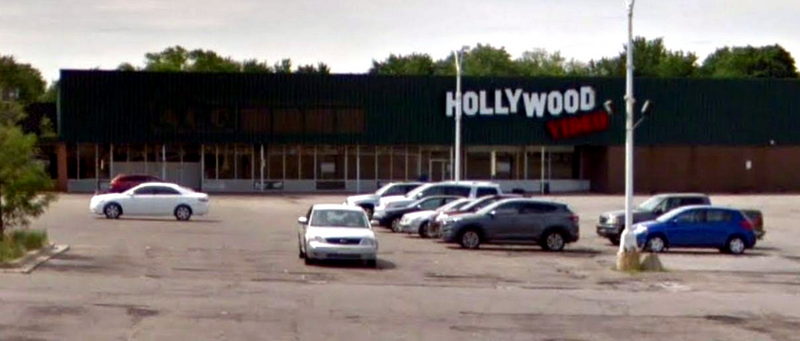 Hollywood Video - Ypsilanti - 1007 Emerick St (newer photo)